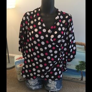 CATO TOP SZ SMALL NWOT